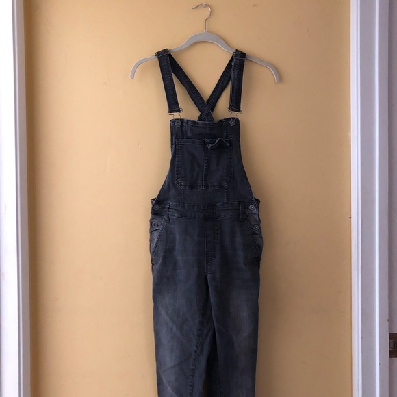 Size 2 black denim overalls - Picture 3 of 7